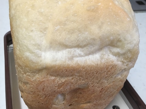 ホームベーカリーのパンが 膨らまない時の裏技